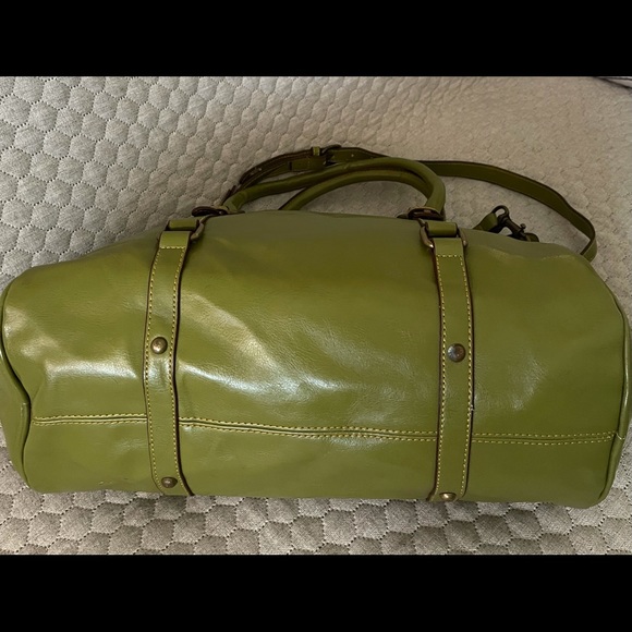 DÕTERRA 2- WAY BAG OLIVE GREEN - Picture 5 of 11